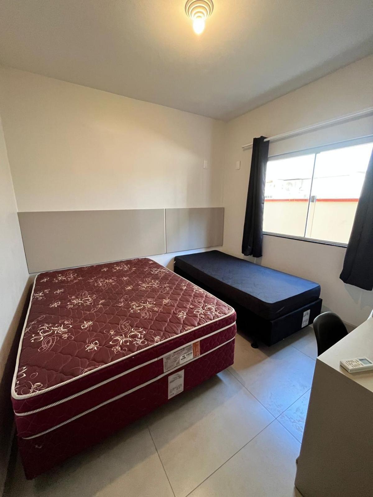 Residencial Flamini Apartment บอมบินญัส ภายนอก รูปภาพ